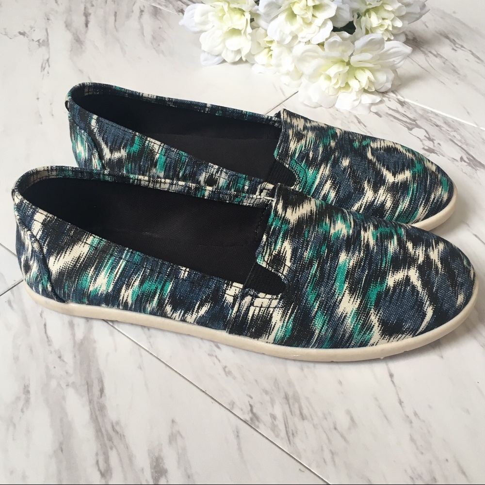 Airwalk | Blue Canvas Flats